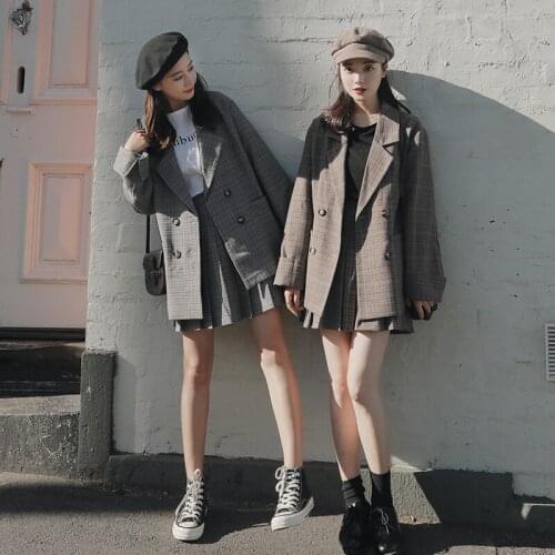 2019 spring and autumn new ladies fashion casual retro loose plaid jacket