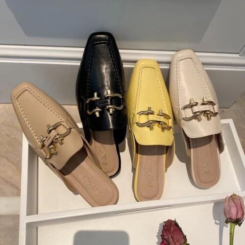 2020 Brand Designer Women Slippers Slip On Mules Square Low Heel Casual Shoes British Buckle Slides Wooden Block Heels Sandal