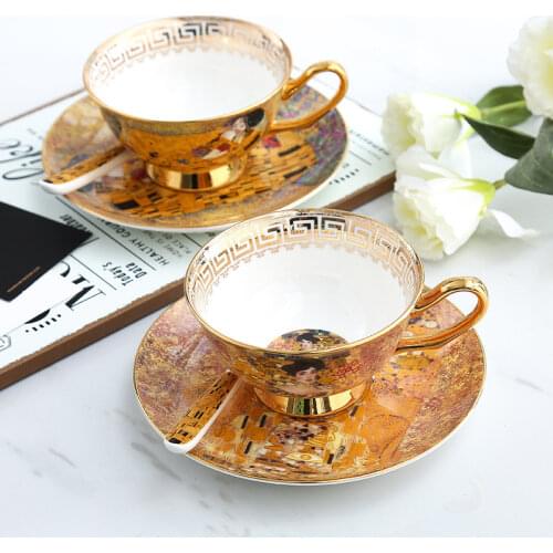 Luxury Porcelain Coffee Cup with Saucer Spoon High Quality Bone China Tea Cup Set Unique Birthday Wedding Gift Europe Home Decor