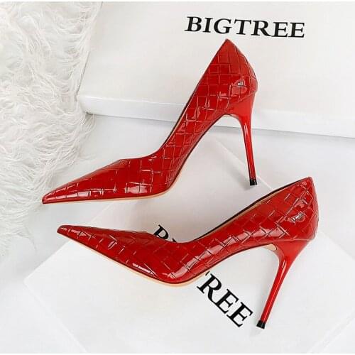 Women Classic Pumps Extreme High Heels Sexy Stilettos Ladies Pointed Toe Shoes Nude Red Pink Black Leopard White Heels 2021