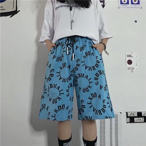 INS Harajuku Style Super Fire Round English Letter Printing Loose Womens Shorts Street Trend Mens Casual Wide-Leg Pants Summer