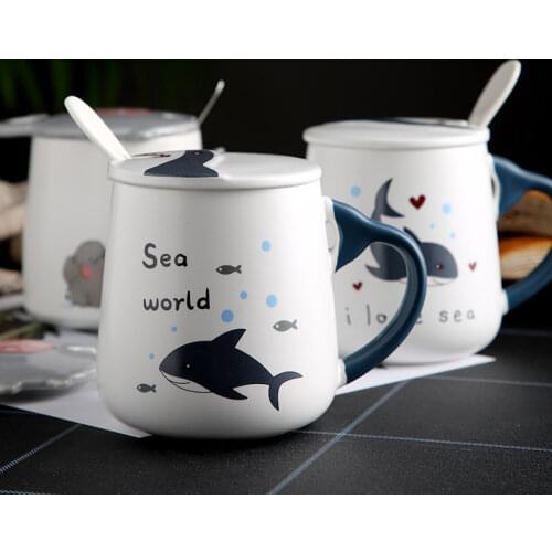 Mugs Coffee Cups with Spoon Lid 420ml Ceramic Mugs Cartoon Cactus Shark Cat Dog Fruit Mugs Milk Cup Mark Drinkware Novelty Gifts