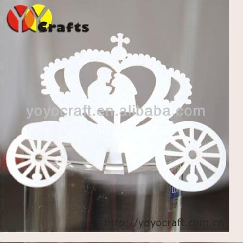 Free logo hot sell customizable Carriage laser cut wedding place card