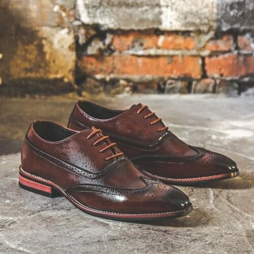 Yomior British Vintage Men Brogue Shoes Formal Dress Leather Shoes Business Wedding Loafers Lace-up Wedge Men Luxury Shoes