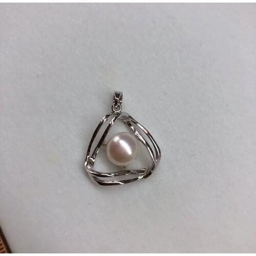 Wholesale Triangle Pendant Base Mountings Findings Jewelry Settings Accessories Parts for Pearls Beads Crystal Agate Coral Jade