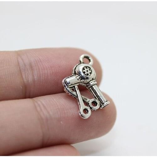 Yamily 25pcs/17 x 11mm Hair Stylist Antique Silver Tone 3D Hairdryer and Scissors charm pendant