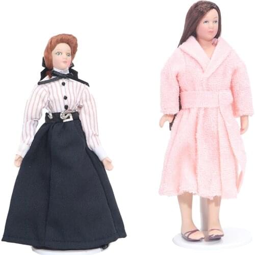 1:12 Miniature Mini Victorian Doll Model Teachers Pajamas Dollhouse Decoration