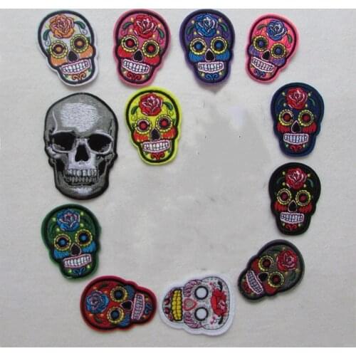 New style fashion skull Patches Iron On Embroidered Patch For Clothing Stick On Badge Paste For Clothes Sew On Bag Pants