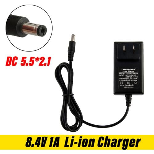 8.4V 7.4V 1A 18650 lithium battery charger 5.5mm * 2.1 portable charger EU / AU / US / UK plug