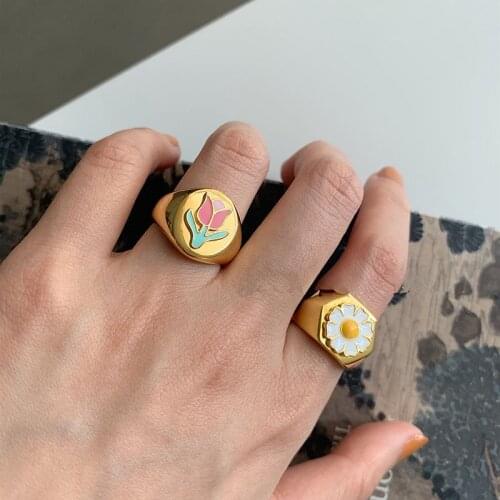 Retro Tulip Daisy Four-leaf Clover Flower Ring for Women Korean Fashion Gold Color Wide Nude Ring Jewelry Girl Gift New 2021