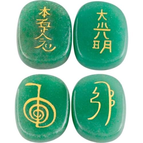 TUMBEELLUWA 1Set (4Pc) Green Aventurine Engraved Stone,Palm Usui Stone Healing Crystal Chakra Reiki Symbols