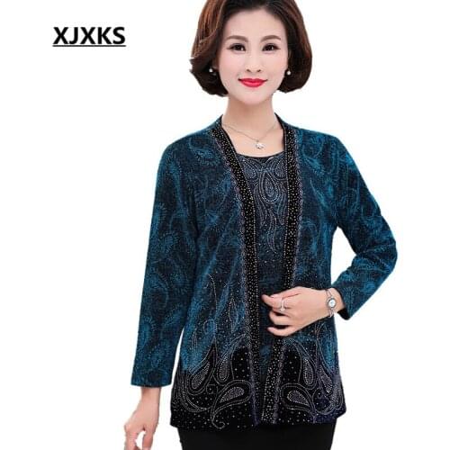 XJXKS 2019 autumn winter new loose plus size fabric women two-piece set exquisite long-sleeved cardigan + short-sleeved tops