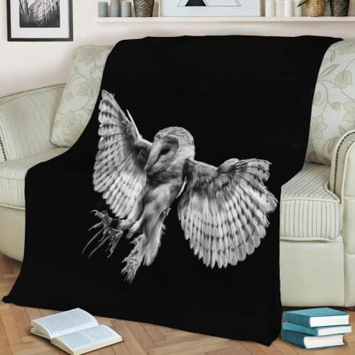 Barn owl in flight Flannel Throw Blanket 3D Printed Keep Warm Sofa Child Blanket Home Decor Textiles Dream Family Gift