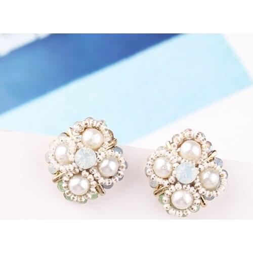 Shiny Side New Womens Fashion Brand Jewelry Crystal Flower Stud Earrings for Women Statement Simple Style Gift Beads Earrings