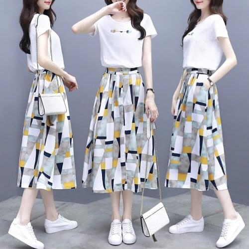 Women Fish Embroidery Tshirts Short Sleeve White Tops + Geometric Elastic Waist Long Skirt Suit Summer Female 2 Piece Set