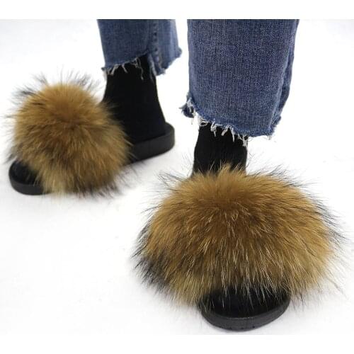 Luxury Real Raccoon Fur Slides Slippers Fashion Furry Slides Flat Soles Soft Summer Flip Flop Sandals