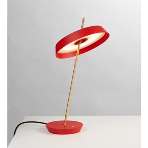 Modern minimalist art table lamp personality creative living room bedroom model room bedside decorative table lamp