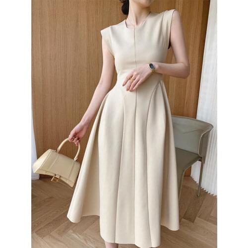 2021 summer new Hepburn style chic and elegant big brand modified body temperament high set sleeveless dress