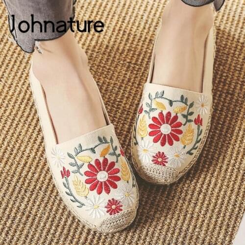 Johnature Flats Women Shoes 2020 New Spring/Autumn Embroider Round Toe National Style Concise Handmade Casual Retro Ladies Shoes
