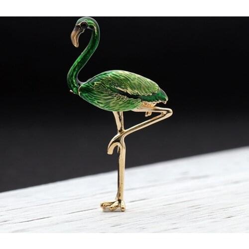 Newest Red Flamingo Birds Brooches For Men Jewelry Enamel Statement Punk Brooches Bouquet Animal Brooch Scarf Buckle Cloth Pins