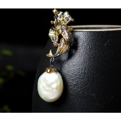 Baroque Shaped Pearl Jewelry Personality Fashion Female Jewelry Pendant And Brooch Dual-use Factory Wholesale Custom