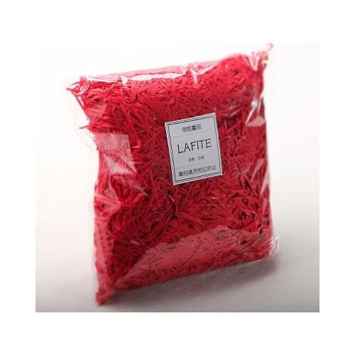 Free shipping 100g/lot red Natural lafite grass shredding creative candy box gift box filler wedding celebration supplies