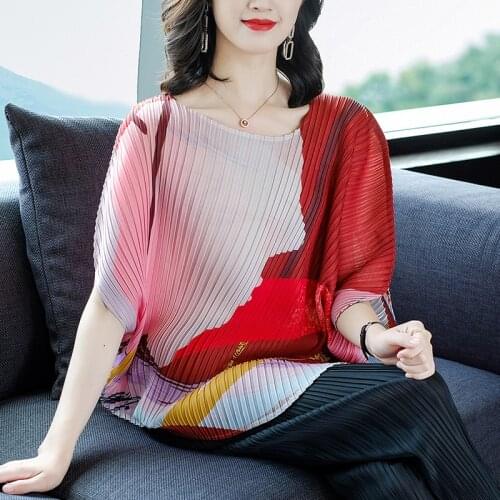 Miyak Pleated 2021 Summer Bat Sleeve Loose Top For Women Round Neck Plus Size Casual Elegant Special Folds T-shirt Lady Tee