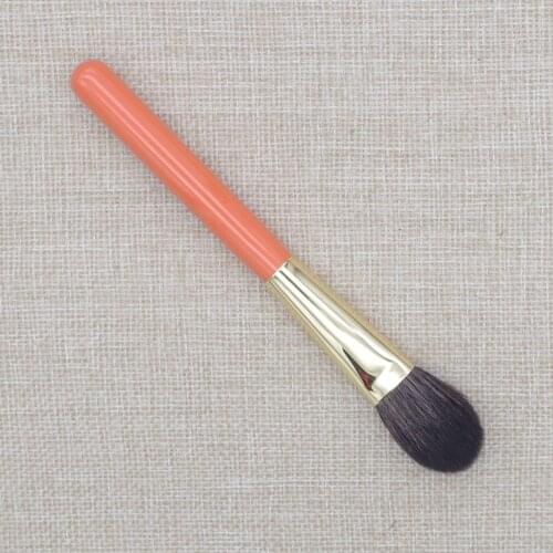 K168 Professional Handmade Makeup Brushes Soft Blue Squirrel Goat Hair Highlighter Brush Orange Handle Cosmetic Make Up Brush