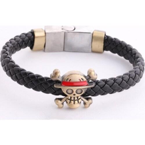 Wholesale Animation Bracelets ONE PIECE Death Skull Logo Weaved Bangles Vintage Wristband Cosplay Jewelry 12pcs/lot