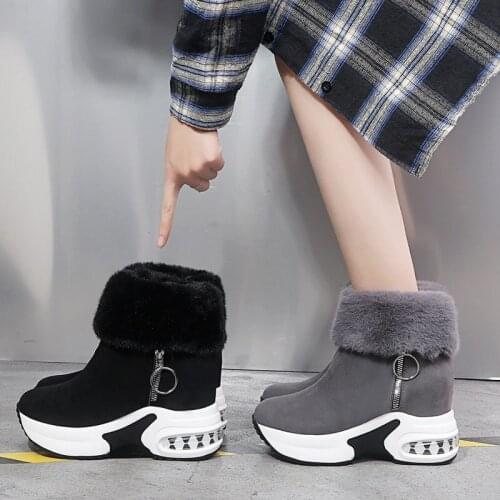 2020 Winter new plus velvet warm cotton shoes, increased thick-soled womens short boots, plush side zipper snow boots