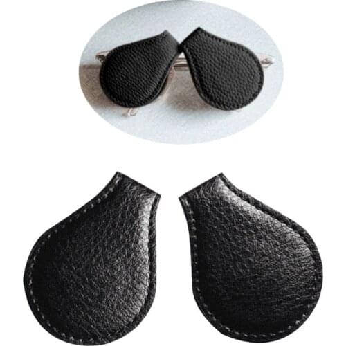 066F A Pair Eyeglasses Protective Cilps Leather Lens Protection Magnectic Closing Automotive Mini Glasses Wear Accessories