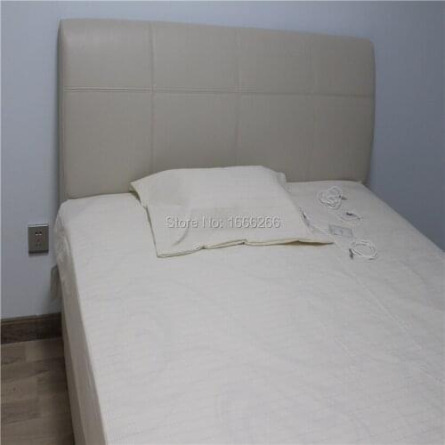 Manufacturer of Conductive earth queen size Bed Sheet Fitted silver fiber cotton fabric