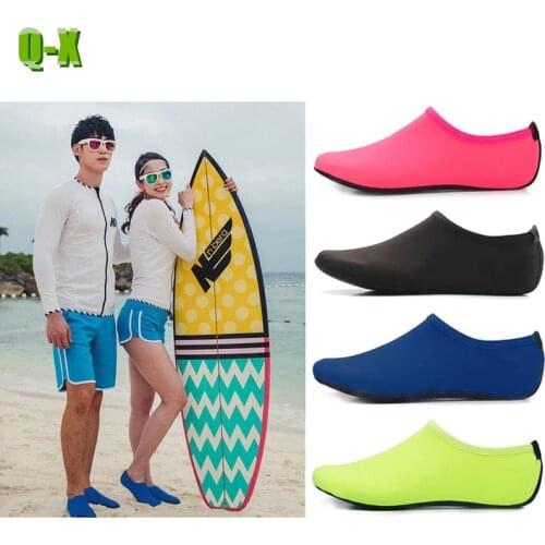 Men Women Water Sports Shoes Swimming Shoes Kids Bright Color Summer Beach Shoes Baby Girl Socks Seaside Sneaker Travel Slippers