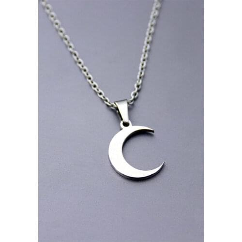 1pc Well Defined String Moon Stainless Steel Custom Necklace Moon Charm Pendants Necklaces Women Kids Fashion Minimalist Jewelry