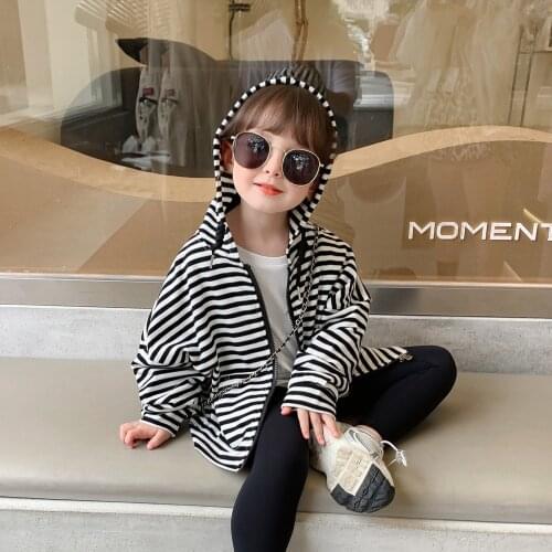 Childrens coat 2021 autumn new Korean boys' and girls' striped Hoodie childrens short zipper jacket