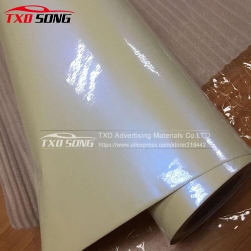 High quality Glossy chameleon white to blue car vinyl film Pearl glossy white Chameleon vinyl wrap sticker with air free bubbles