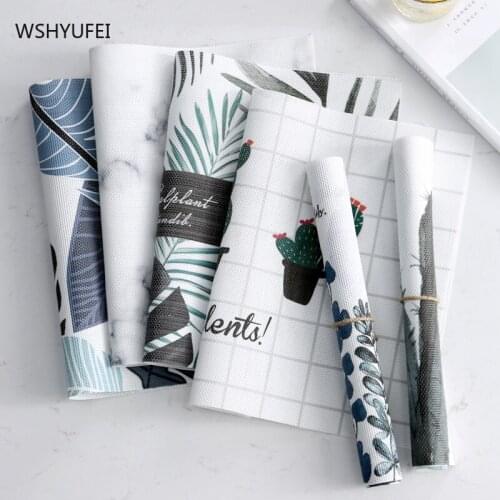 Nordic PVC rectangular heat insulation breakfast non-slip waterproof milk coffee cup tablecloth washable kitchen drain mat