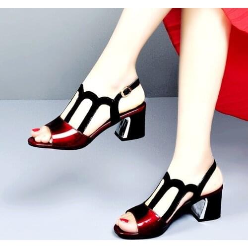High Quality Soft Leather Sandals Women Comfortable Thick Heel Mid-heel Women Sandals Summer New Fish Mouth Sandals Women