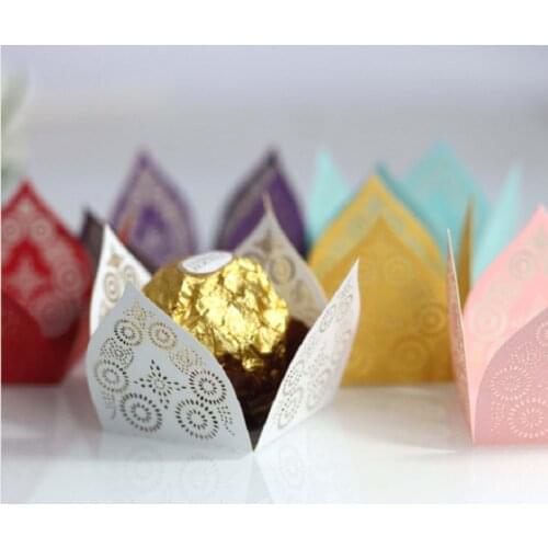 50Pcs Lace Flower Laser Cut Chocolat Bar Wedding Favors and Gifts Candy Cups Bar Paper Candy Box Bar Wedding Party Decorations