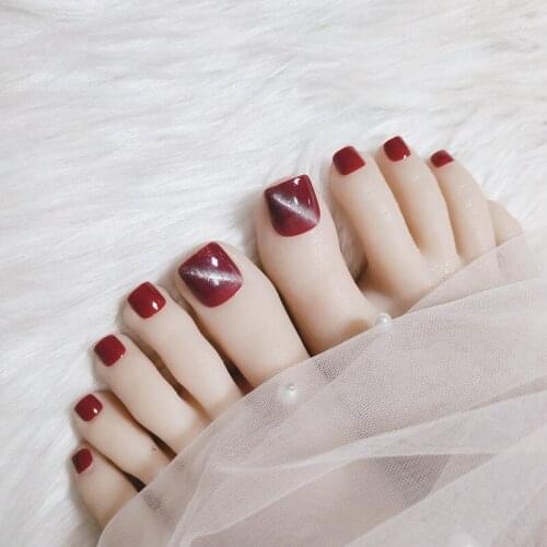 24pcs Fake Red Toenails With Glue Type Removable Short Paragraph Fashion Manicure False ToeNails Press On Designs For Girls DL