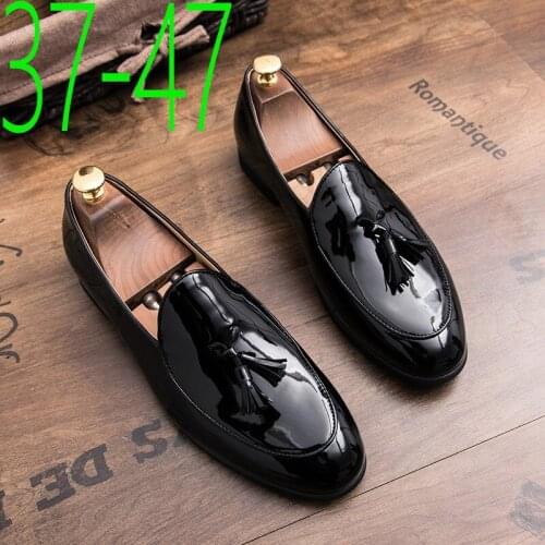 2019 Man Classic Tassel Loafers Luxury Male Formal Shoes Breathable Flat Shoes Men Business Night Club Shoes Big Size 37-47