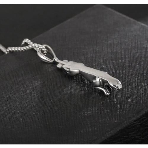 European and American fashion personality animal cheetah mens titanium steel pendant
