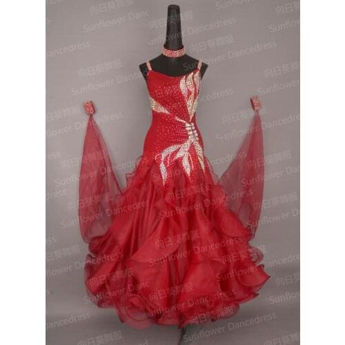 2017 New Style!ballroom Standard Dance Dress,Waltz Competition Dress,Women,Modern Waltz Tango Dress,Sleeveless,Wine Red,Sexy