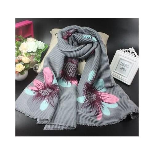 BLUE FOLD Women's Scarves