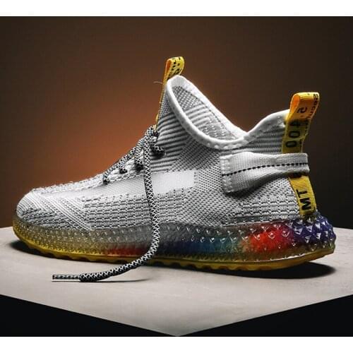 New Men Running sports shoes Four seasons outdoor Breathable anti-skid lace-up light sneakers Male Colored sole Training shoes