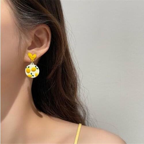 Summer Fashion Yellow Lemon Heart Earrings Elegant Girl Acrylic Stud Earrings Womens Jewelry Accessories