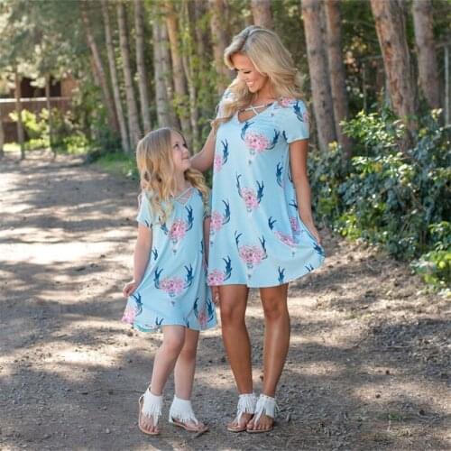 Family Matching Outfits 2021 Summer Hot Sale Parent Child Short Sleeved For Mothers Women Dress Long Skirt Children Home Clothes