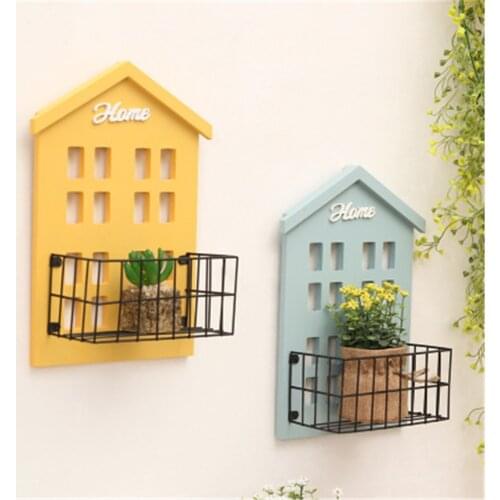 Creative Iron Shelf Wooden House Wall Storage Rack Decorative Bedroom Living Room Metal Shelves for Keys Phone Holder Home Decor