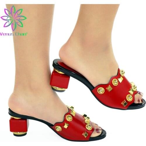 New Arrival Shoes for Women Sandals African Dress Women Nigerian Women Wedding Shoes Decorated with Rhinestone Party Pumps