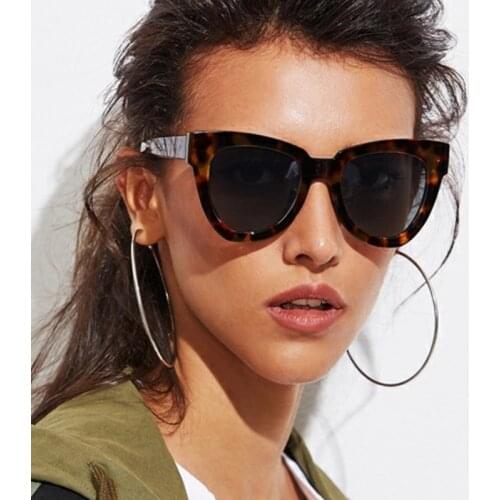 Oversized Cat Eye Sunglasses New Trendy Sexy Leopard Shades For Women Classic Brand Luxury 90s Tortoiseshell Cateye Sun Glasses